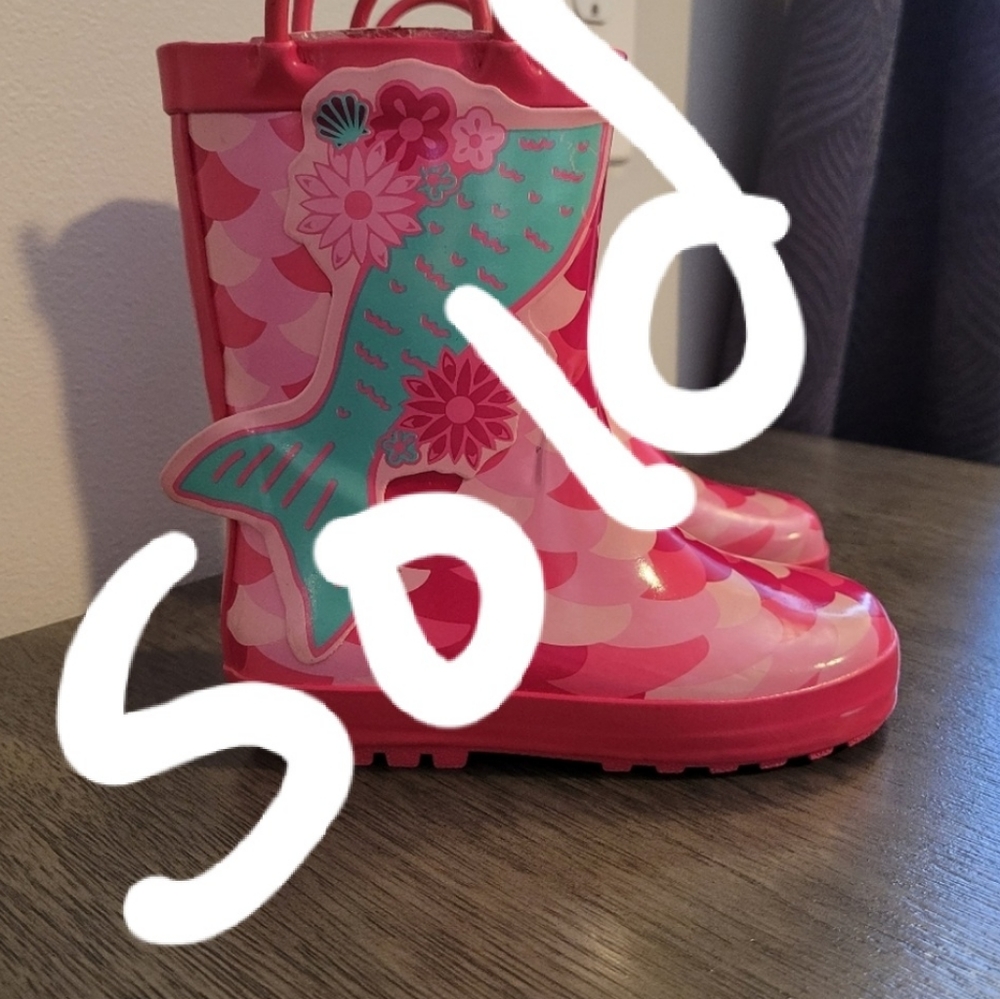 Little girls Rain boots